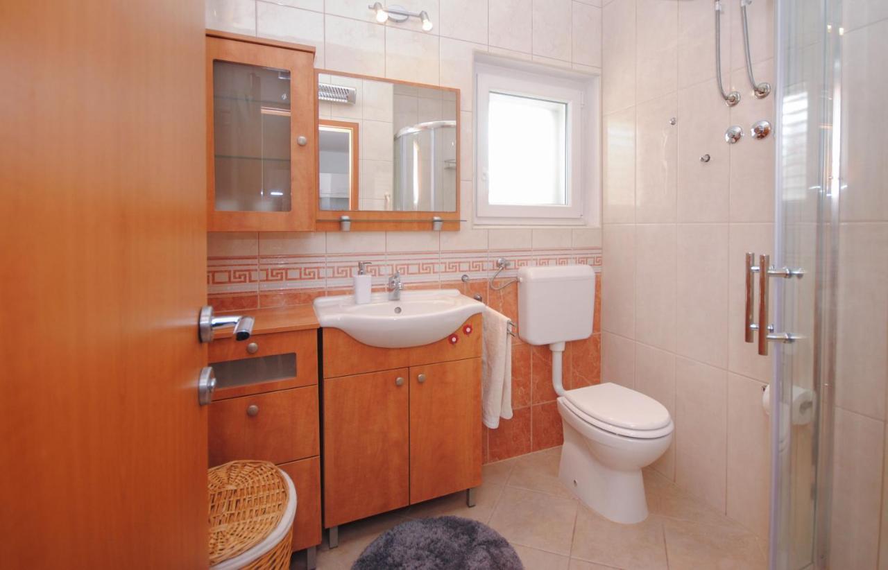 Apartment Tina Podstrana Ngoại thất bức ảnh